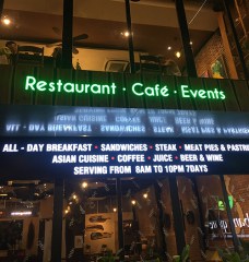 nha-hang-cafe-sukien